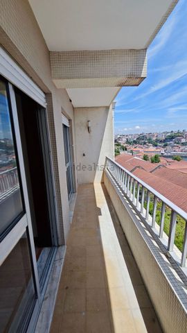 Apartamento em Candal - Regadas, Santa Marinha - Photo 4