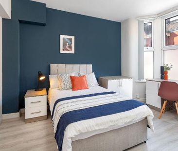 4 bedroom terraced house to rent - Photo 5