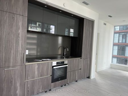 For Lease - 35 Mercer Street Unit# 2212, Toronto, Ontario - Photo 4