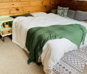 Beach Haven sunny warm family home 3beds 1bath - Photo 5