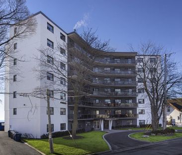 Lakeshore Apartments - Photo 2