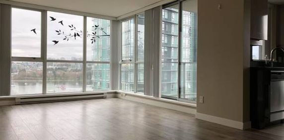 Yaletown - 2Bed 2Bath 1Den - 982sqft Condo - Photo 2