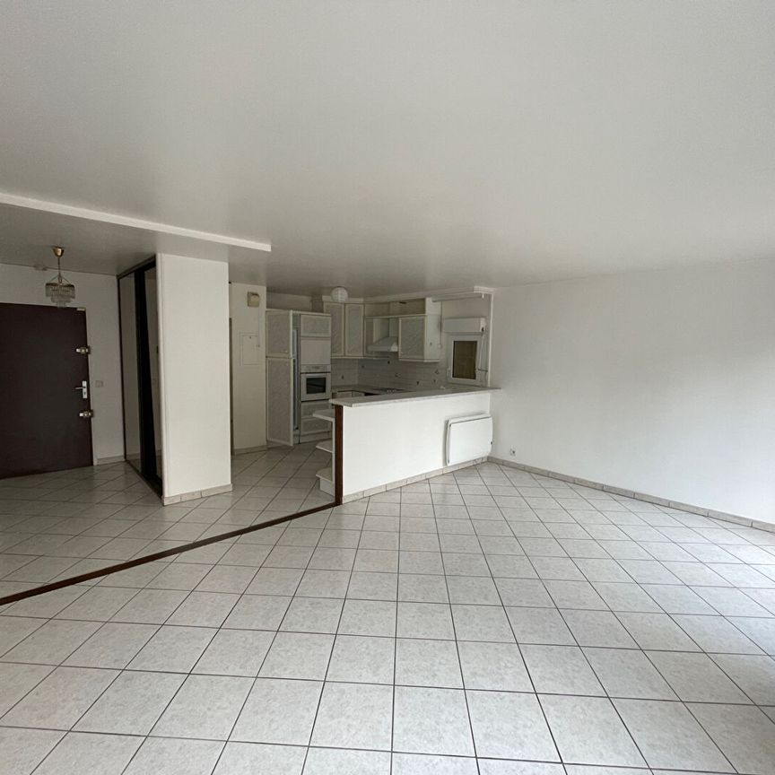 Location Appartement 2 pièces 59m² - Photo 1