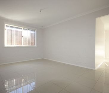 Don't let this one go. - Photo 3