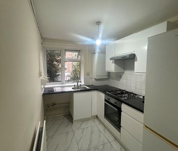 1 Bed Flat, Moree Way, N18 - Photo 2