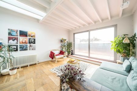 Sandra Court, Mitcham, CR4, London - Photo 3