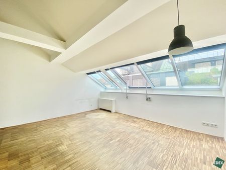 Klimatisiert: Lichtdurchflutete 2-Zimmer DG-Wohnung nahe Donaukanal - Photo 2