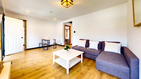 For Lease - 452 Hurontario Street, Collingwood, Ontario - Photo 3