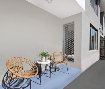 Vibrant Barkly Street Apartment - Photo 1