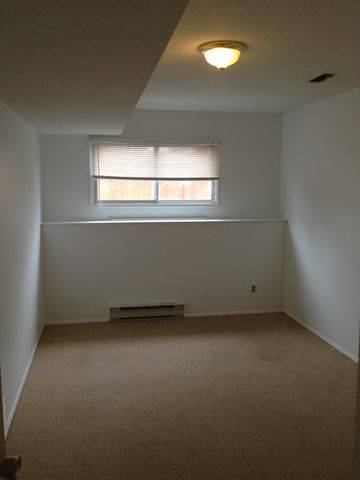 $2, 595, 1125 Alta Dena, Rutland North - Photo 3