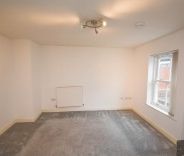 2 bed Apartment for Rent - Photo 2