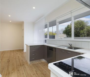 FULLY RENOVATED 2 BEDROOM UNIT IN THE HEART OF BRIGHTON - Photo 4