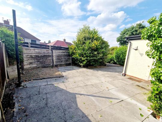 3 bedroom semi-detached house to rent - Photo 1