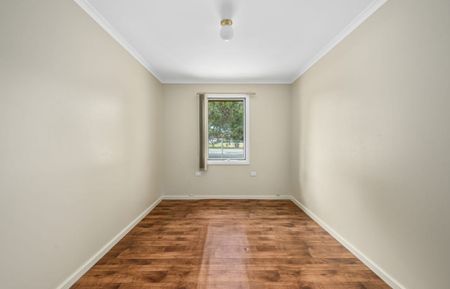 43 Workara Terrace, Morphett Vale SA 5162 - House For Rent | Domain - Photo 4