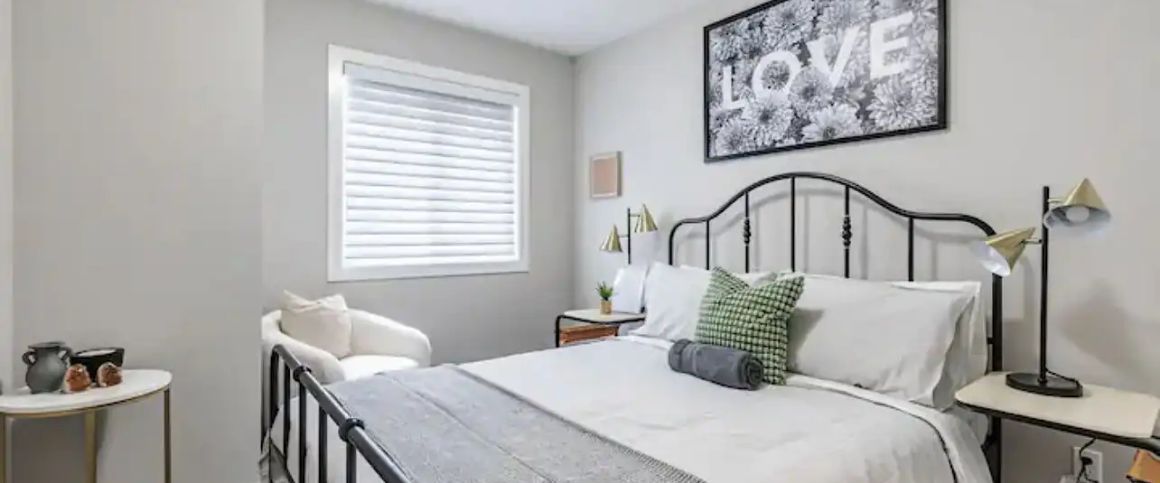 Cozy home in Windermere — 3 Bedrooms House - Photo 1