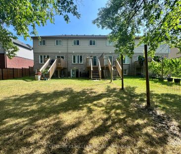 Condo Townhouse For Lease | X9282960 - Photo 1