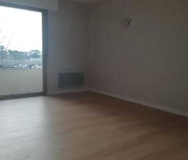 Location Appartement 2 pièces 40m² BORDEAUX 33000 - Photo 1