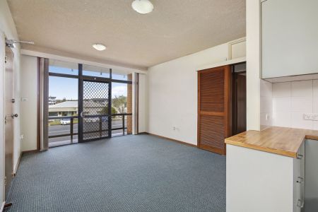 Experience The Best of Coastal Living - Photo 4