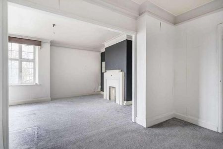 Vernon Court, Fortune Green, NW2 - Photo 4