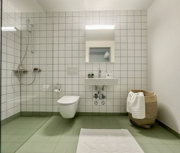 Moderne 3.5-Zimmer-Wohnung mit Weitblick - Foto 5