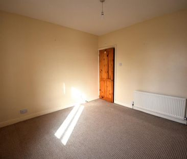 2 bedroom detached house to rent - Photo 4