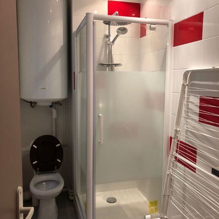 Location Appartement 2 pièces 35m² - Photo 4