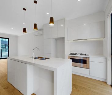 Fabulous Three Level Townhouse For lease - Photo 6