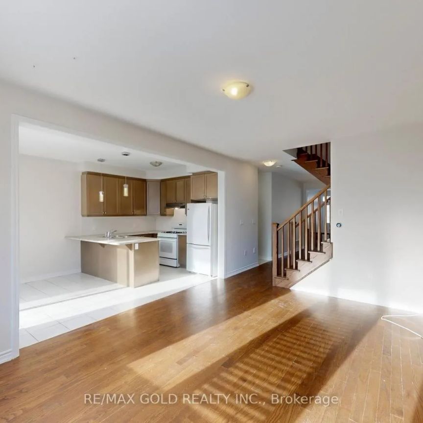 174 LEMIEUX COURT - Photo 1