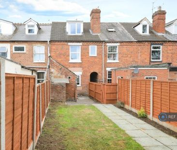3 bedroom terraced house to rent - Photo 5