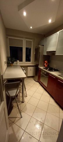 Do wynajęcia od zaraz 3 pokojowe na oś. Przyjaźni - Photo 2