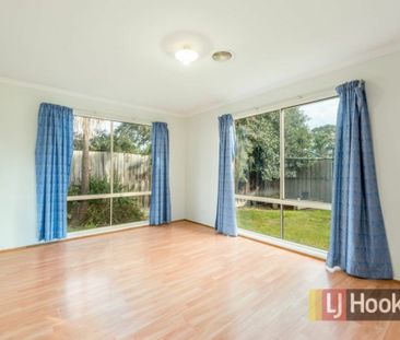 48 Cato Parkway, Lynbrook VIC - Photo 2