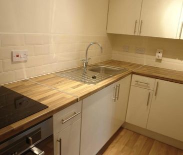 2 Bedroom Apartment - Second Floor - Photo 6
