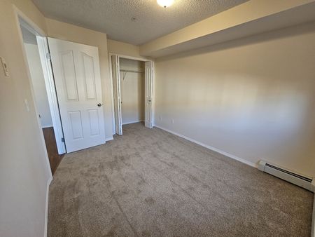 60 Panatella St NW, Calgary - Photo 4