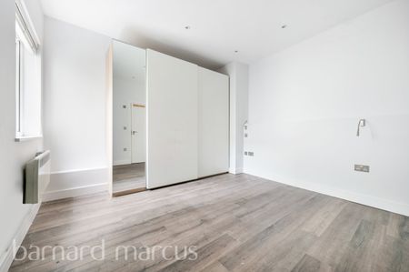 Cowper Road, London - Photo 2