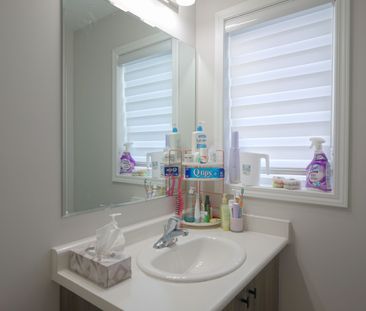 For Lease - 986 Alder Gate, Milton, Ontario - Photo 1