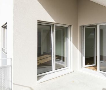 Moderne 4.5-Zimmerwohnung mit Weitsicht in Leuzigen zu vermieten - Photo 4