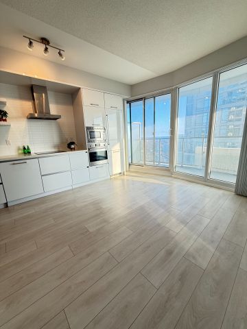 For Lease - 2221 Yonge Street Unit# 4005, Toronto, Ontario - Photo 4