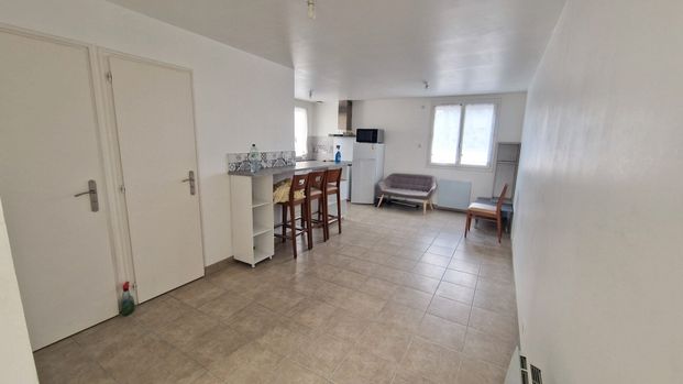 Location Appartement 2 pièces 47m² - Photo 1