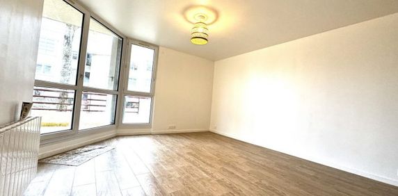 Studio Montigny-le-Bretonneux 35 m² - Photo 2