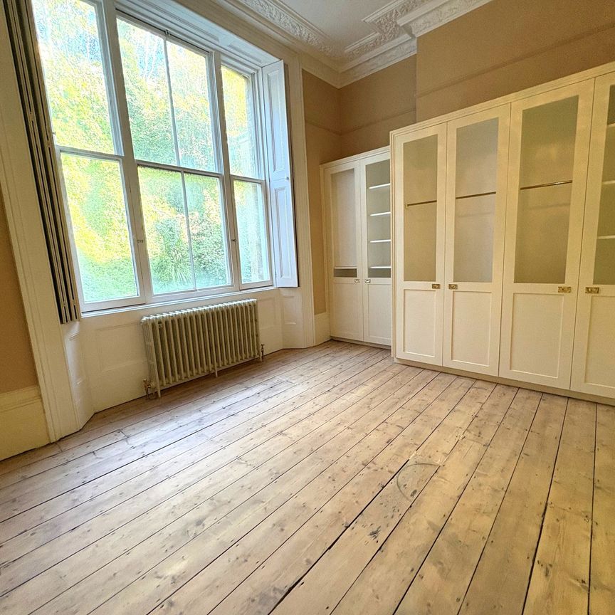 2 bed flat to rent in Marina, St. Leonards-On-Sea, TN38 - Photo 1