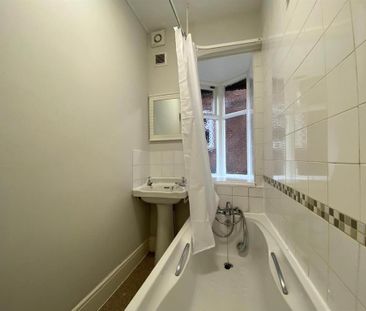 1 bedroom ground floor flat to rent - Photo 2