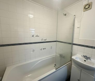 3 bedroom property to rent - Photo 2