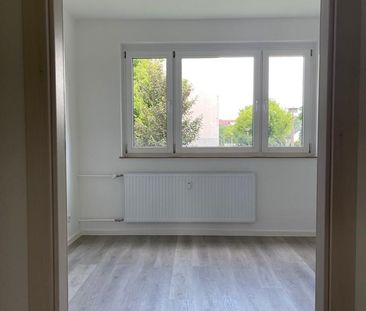 Frisch sanierte 4-Raumwohnung im Hochparterre in Zittau! - Photo 1