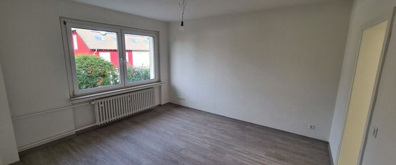 zentrales 1-Zimmer-Appartment mit Balkon in modernisiertem Haus - Photo 1