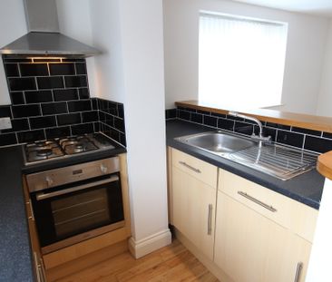 7a The Leazes, NE16 6HR - Photo 2