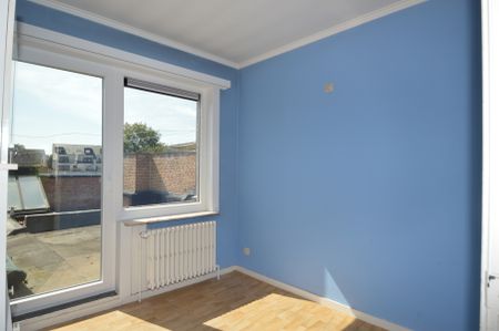 Charmante woning met 4 slpk. en een bruikbare opp. v. 359m². - Foto 2