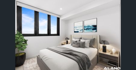 Elevated 3-Bedroom Residence with Sweeping Brisbane Water & Stadium Views - Photo 3