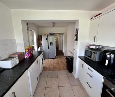 3 bedroom detached house to rent - Photo 6