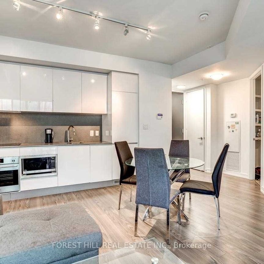 For Lease - 377 Madison Avenue Unit# 426, Toronto, Ontario - Photo 1