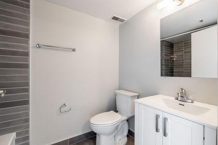 1951 Maisonneuve Boulevard Est - Photo 5